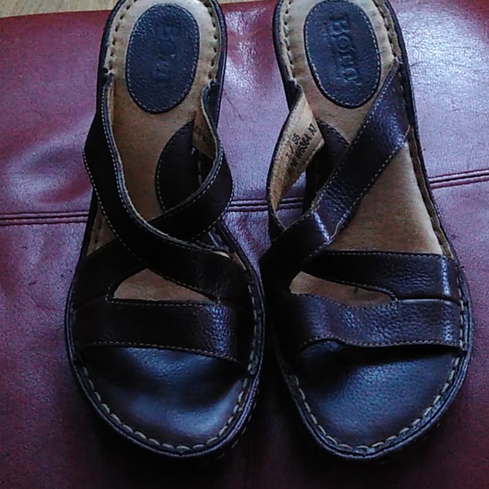 Born slip on wedge heels (brown)